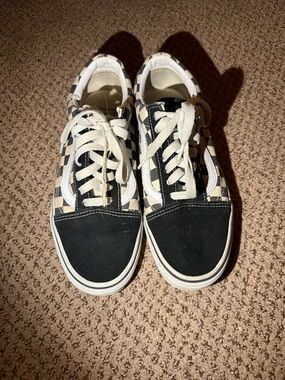 Checkerboard Low-Top Vans